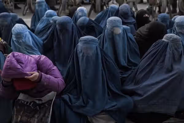 افغان ښځې: زموږ له ګډون پرته د افغانستان سیاسي بهیر جوړول به پایله ونه لري
