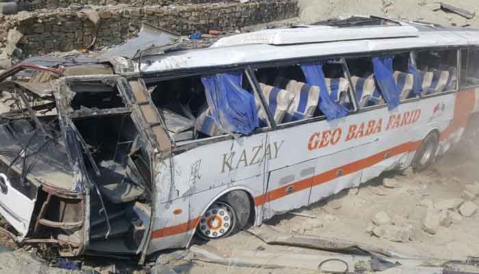 له پاکستانه ایران ته د زیارت کوونکو د یوه بل بس د چپه کېدو له امله ۱۱ تنه وژل شوي دي