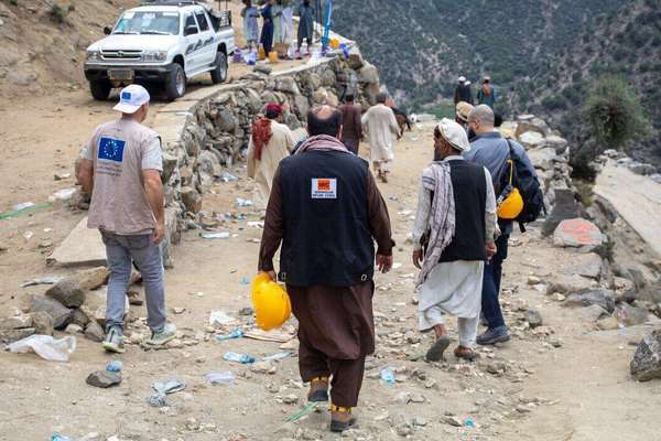 کډوالو لپاره د ناروې شورا: زلزله ځپلو د مرستې لپاره بېړنۍ او انعطاف منونکې بودجه حیاتي ده