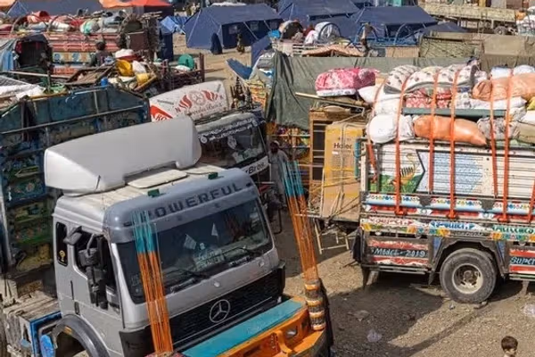 نزدیک به ۳ میلیون مهاجر افغان در سال ۲۰۲۵ به افغانستان برگشتهاند