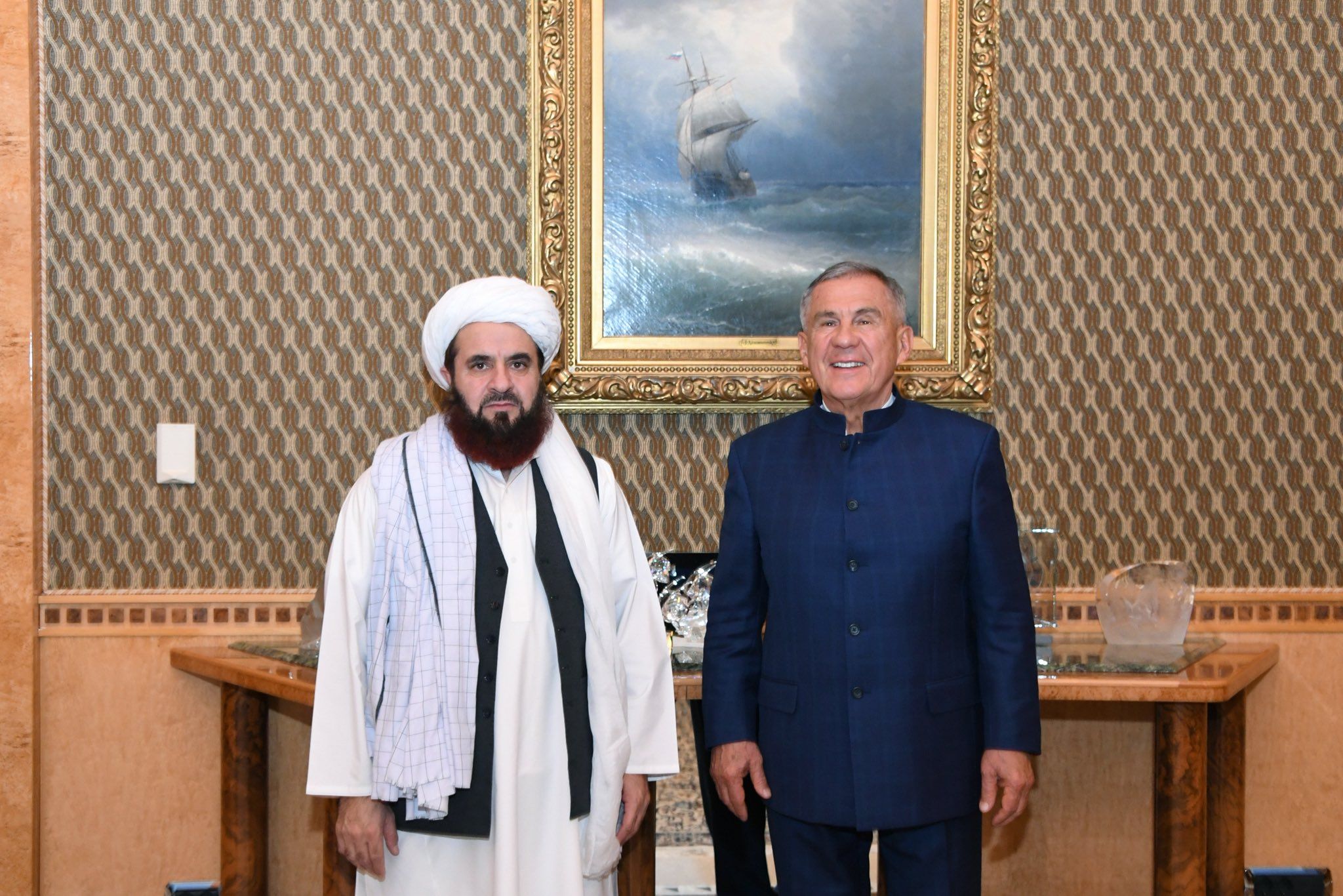 په مسکو کې د طالبانو سفیر د تاتارستان له ولسمشر سره پر «امنیتي همکاریو» غږېدلی