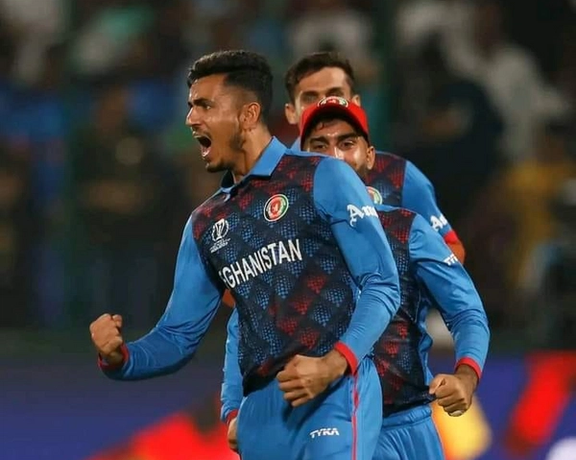 د کرېکټ نړۍوال جام؛ افغانستان په لومړي ځل په نړۍوال جام کې پاکستان ته ماتې ورکړه