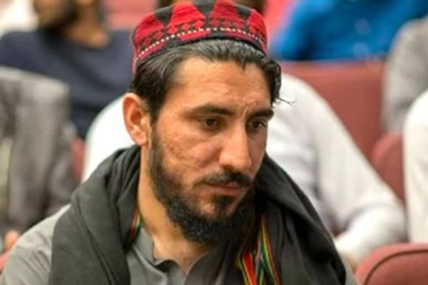 منظور پښتین: پښتون قوم په مومندو، وزیرستان او کرمه کې د ظلم پر وړاندې خپل دریځ روښانه کړ