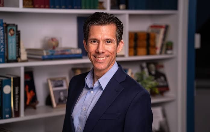 د امریکا پخوانی استخباراتي چارواکی: موږ د افغانستان د باثباته دولت په جوړونه کې پاتې راغلو