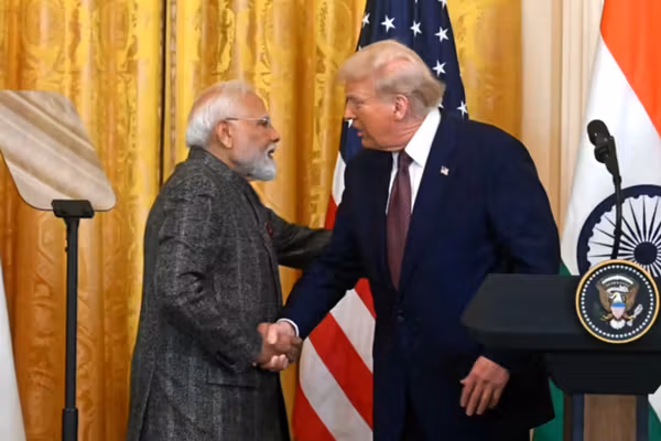 امریکا پر هند ګمرکي تعرفه له ۲۵ سلنې ۱۸ سلنې ته راټيټه کړه