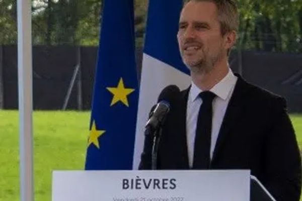 Taliban Has Turned Afghanistan Into Islamic North Korea, Says Former French Ambassador