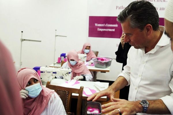 UN Relief Chief Visits Kandahar, Warns Of Grave Consequences From Aid Cuts