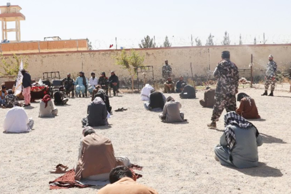 طالبان تنظم امتحان "السيرة النبوية" بمحتوى محرّف في سجن زابل