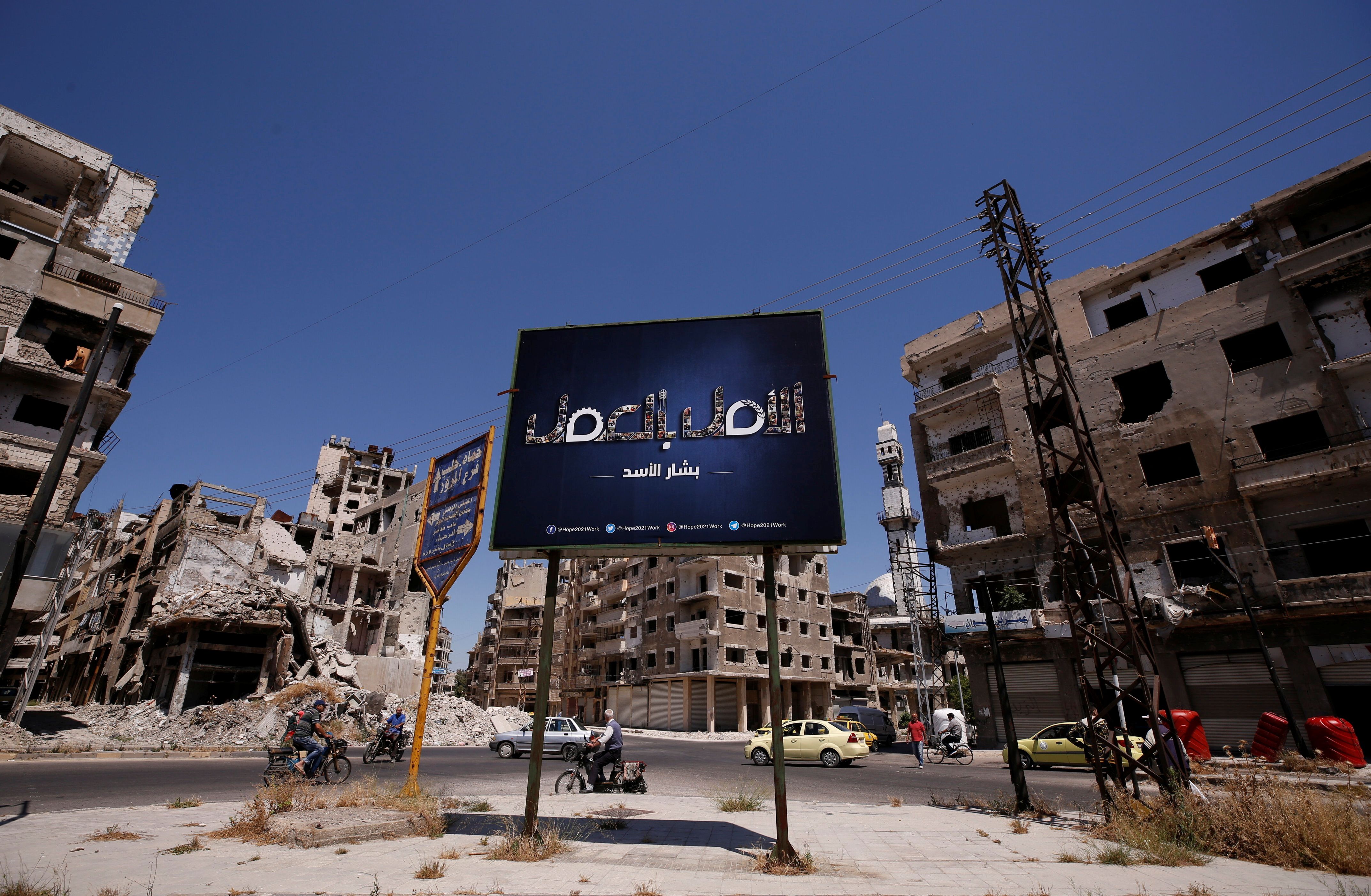 رسانه‌های دولتی سوریه از چند انفجار در  پایگاه نظامی امریکا در حمص خبر دادند