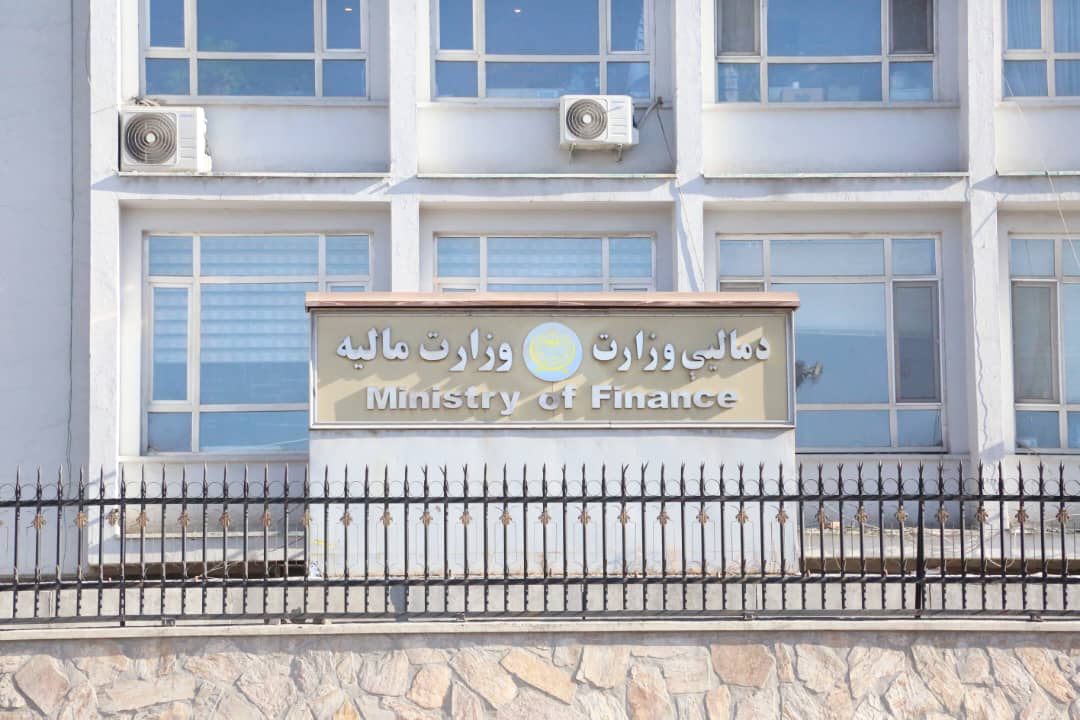 طالبان یو ځل بیا وايي، چې ژر به د خپل حکومت کارمنانو ته تنخا ورکړي