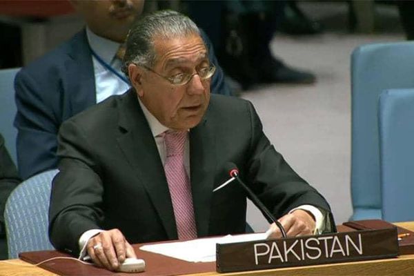پاکستان به د ملګرو ملتونو امنیت شورا کې پر طالبانو د بندیزونو کمیټې مشري وکړي