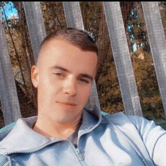 یو برېتانیایی سرتېری چې په افغانستان کې یې خدمت کړی و په خپل کور کې مړ پیدا شوی