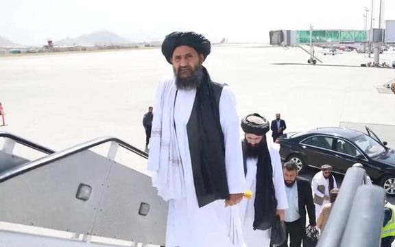 عبدالغنی برادر برای شرکت در نشست سران اکو به آذربایجان رفت