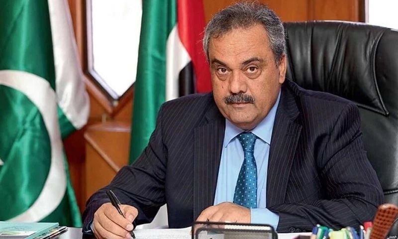 د اصف دراني خبرداری؛ طالبان دې په راتلونکو اونیو کې یا پاکستان غوره کړي یا پاکستاني طالبان