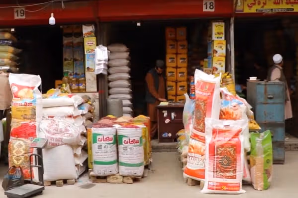 سازمان ملل از افزایش چشمگیر بهای مواد غذایی در افغانستان خبر داد