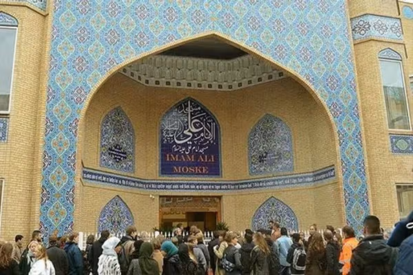 دنمارک به دنبال ممنوعیت پخش اذان از بلندگوهای مساجد است