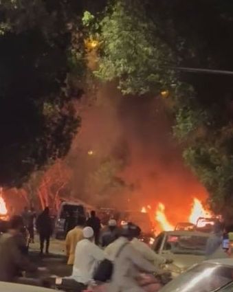 مقامهای پاکستانی از یک انفجار مهیب در نزدیک میدان هوایی کراچی خبر دادند