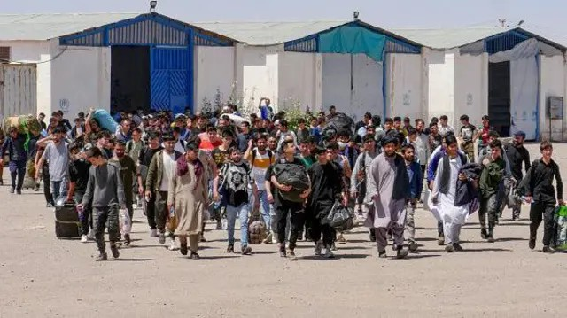 طالبان: د تېرې میاشتې پرتله له ایران څخه د کډوالو اېستل کم شوي