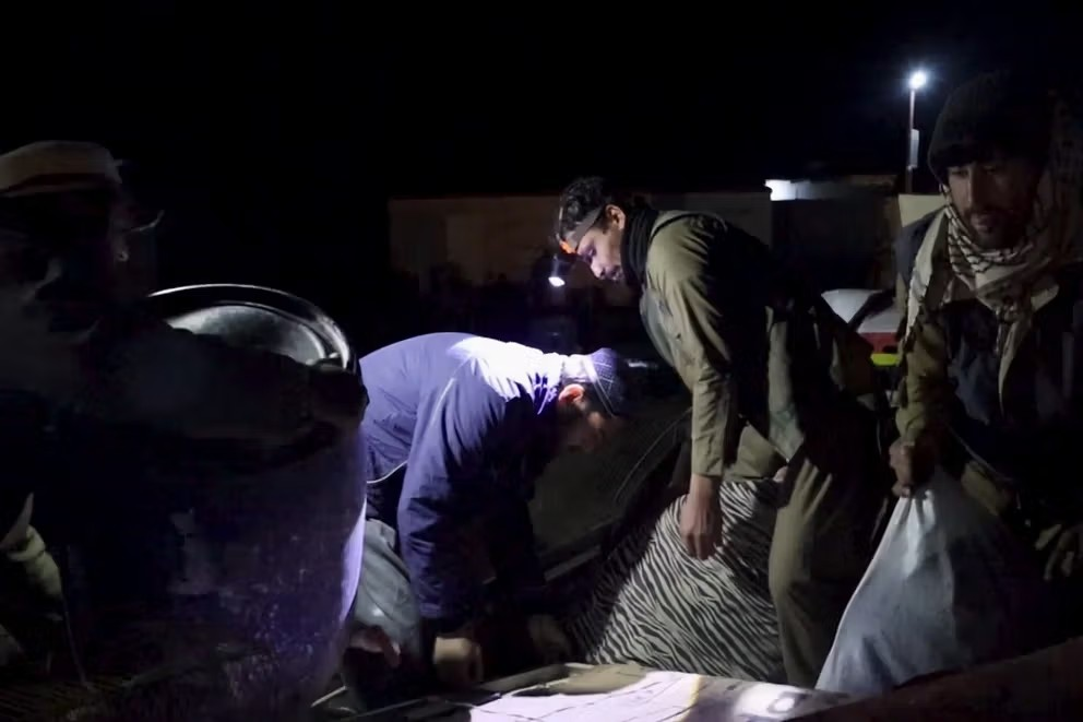 طالبان تبدأ تفتيش المركبات لمنع تهريب السلع الباكستانية