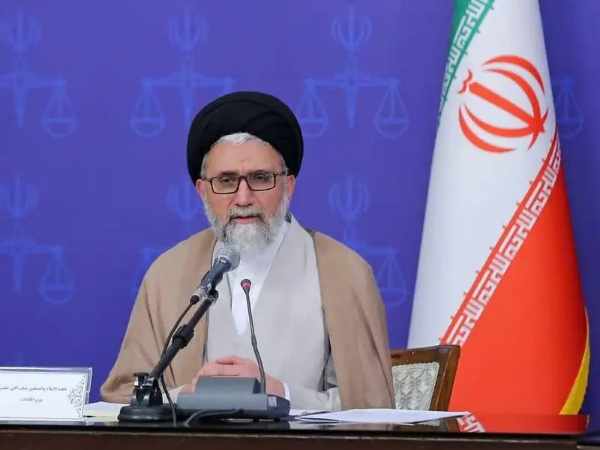 وزیر اطلاعات جمهوری اسلامی می‌گوید «انتقام سخت» در انتظار اسرائيل است