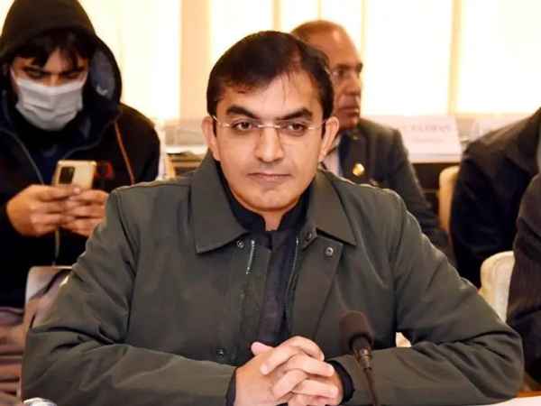 محسن داور، نماینده پیشین مجلس ملی پاکستان از یک سوء قصد جان سالم به در برد