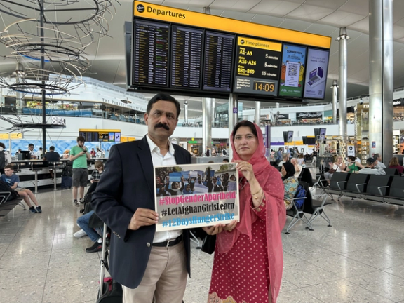 والدین ملاله یوسفزی، برنده جایزه صلح نوبل برای حمایت از تمنا پریانی عازم آلمان شدند