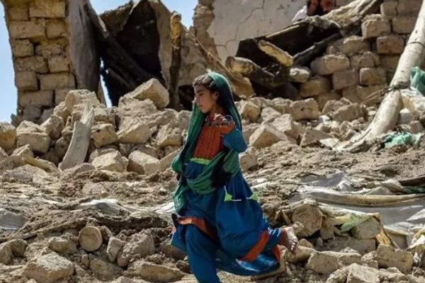 زلزلهزدگان شرق افغانستان در شرایط ناامن به سر میبرند