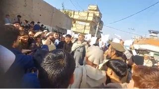 د جلال اباد ښار د مجبور اباد سیمې اوسیدونکو لاریون؛ طالبان مو له خپلو کورونو په زوره وباسي