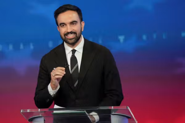 شهردار نیویارک: مصر در جام جهانی قربانی بیعدالتی شد، حق آنها را دزدیدند