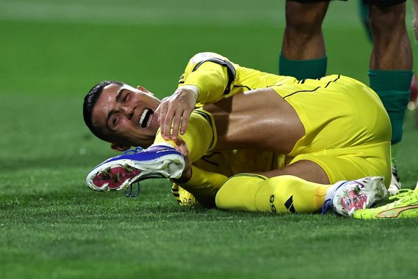 کریستیانو رونالدو به دلیل مصدومیت بازیهای آینده را از دست داد