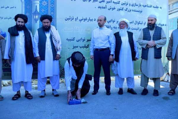 Uzbek Pressure Prompts Taliban to Rebuild Destroyed Nava’i Statue