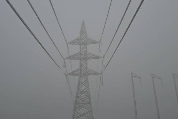 برق وارداتی هرات بهدلیل برف و یخبندان قطع شد