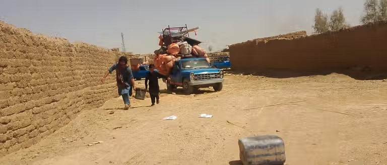 بعد ترحيل اللاجئين الأفغان من باكستان.. مخيم "غردي جنغل" في بلوشستان شبه خالٍ