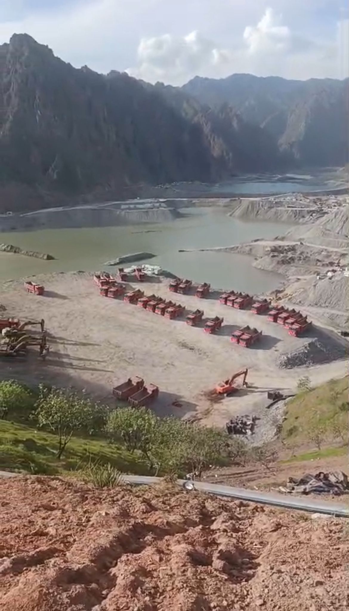 سه نفر در یک معدن طلا در بدخشان جان باختند