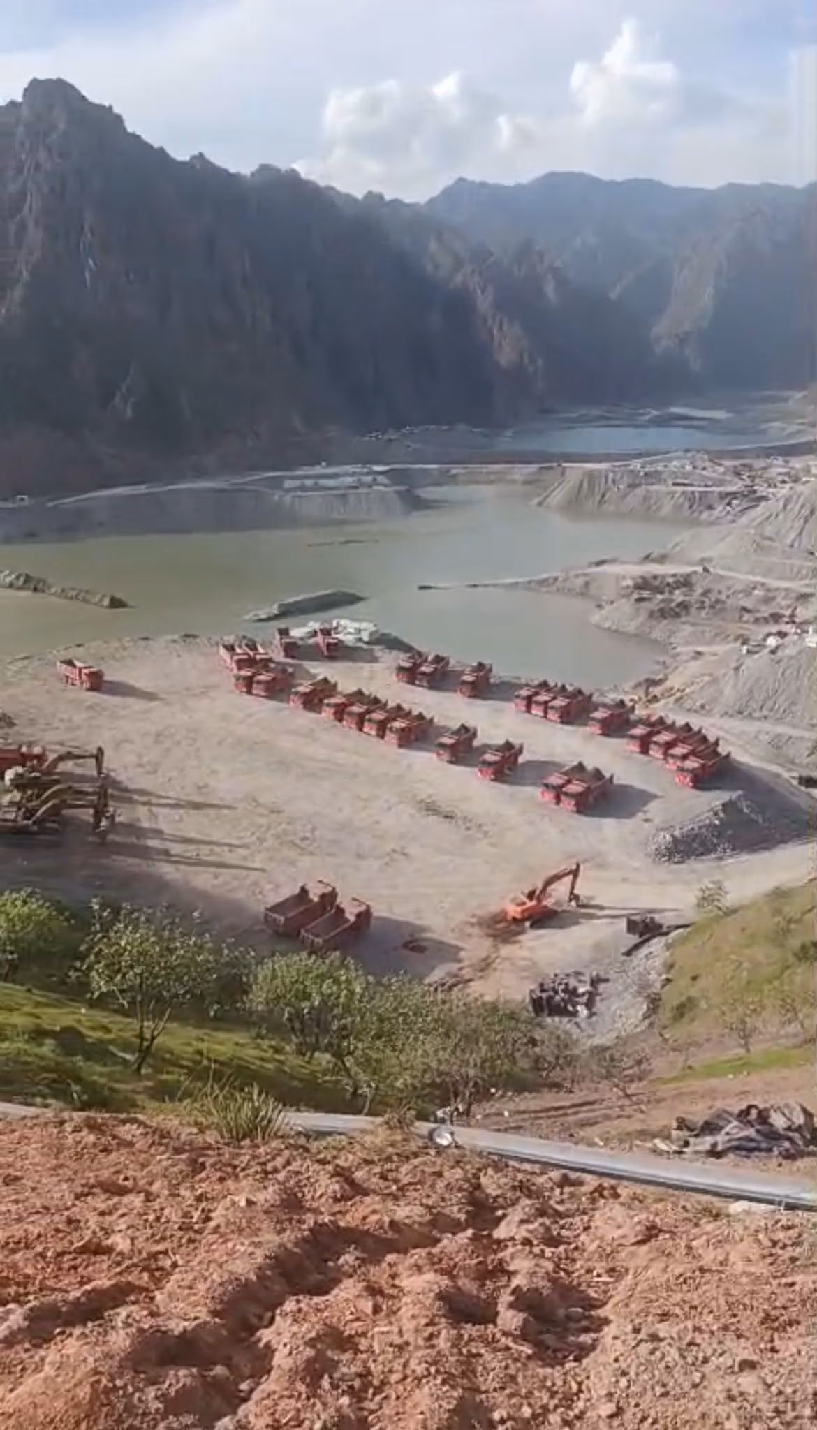 سه نفر در یک معدن طلا در بدخشان جان باختند