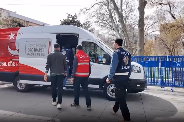 پولیس ترکیه ۱۶ پناهجوی افغان را بازداشت کرد