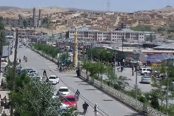 منابع محلی از وقوع انفجار در مرکز غور خبر دادند