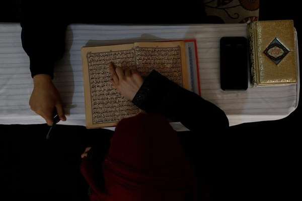 سیانان: دختران افغان مدارس دینی را جایگزین مناسبی برای آموزش عصری نمیدانند
