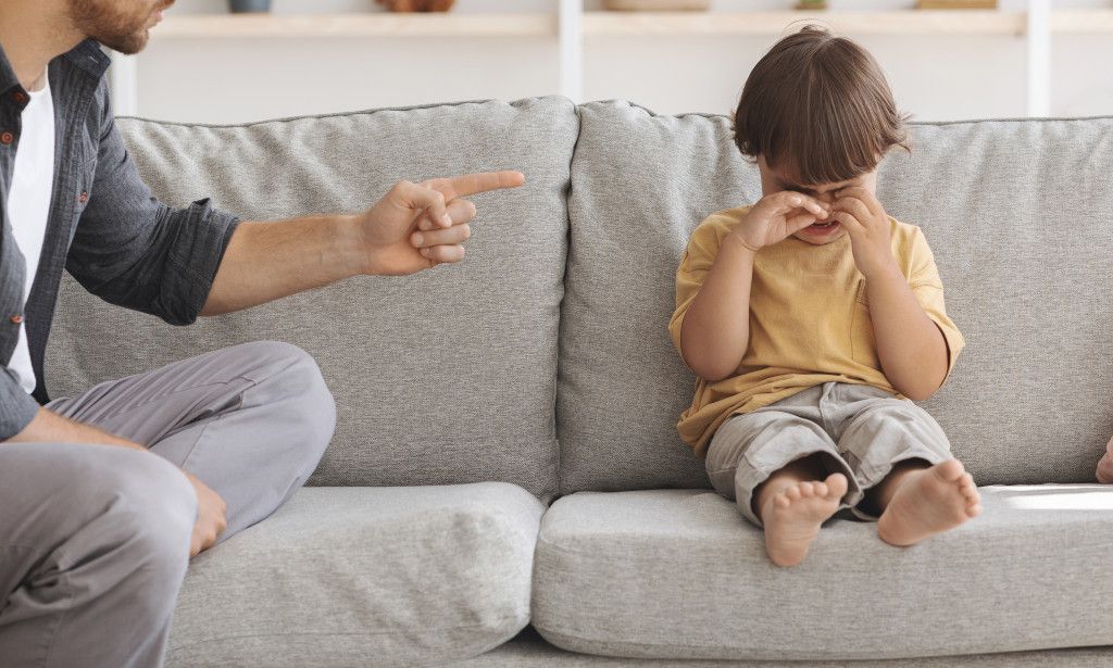 پر ماشومانو چیغې وهل؛ د ذهني او رواني روغتیا پټ ګواښ