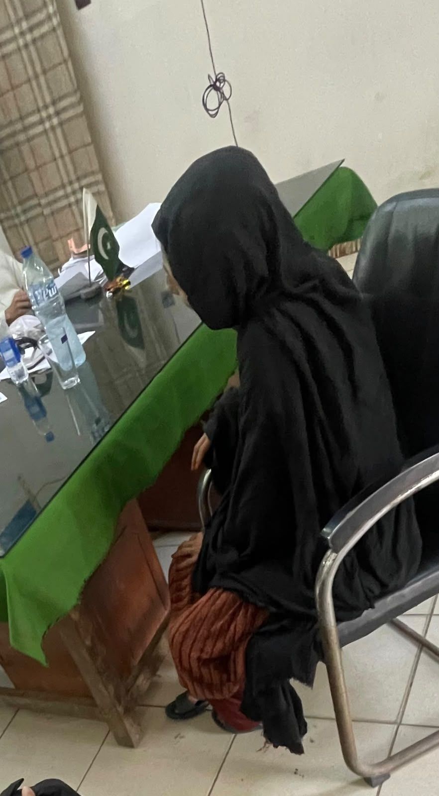 په کراچۍ کې د افغان کډوالو د نیولو پر مهال د خیبر پښتونخوا او بلوچستان پښتانه هم نیول کیږي