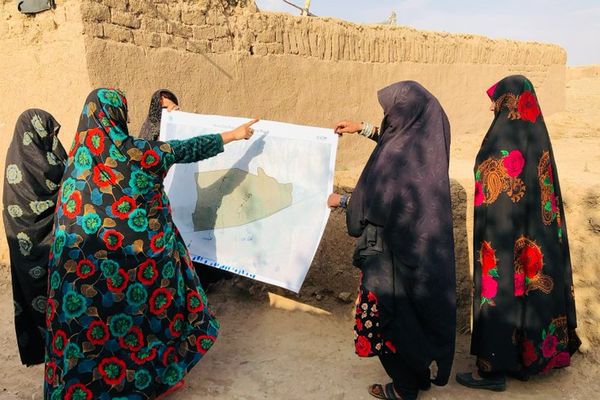 ملګري ملتونه په جلالاباد او هرات کې د راستنېدونکو کورنیو لپاره خوندي مېشت ځایونه جوړوي