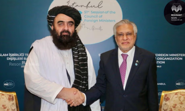 يوم قبل اجتماع إسطنبول: متقي ودار يجرون ست مكالمات هاتفية في يوم واحد