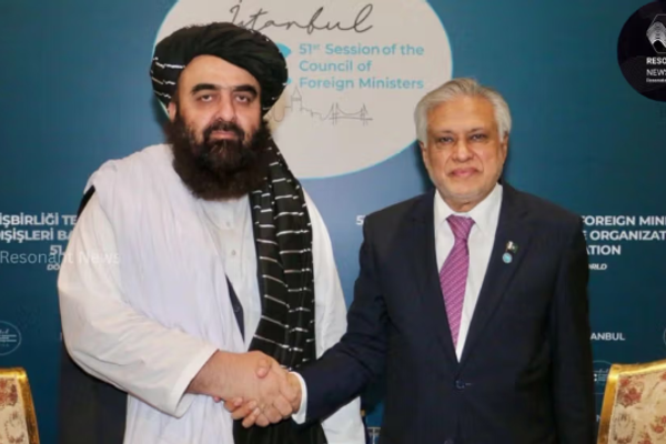 يوم قبل اجتماع إسطنبول: متقي ودار يجرون ست مكالمات هاتفية في يوم واحد