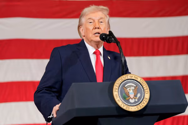 ترامپ: خروج از افغانستان شبیه فرار بود