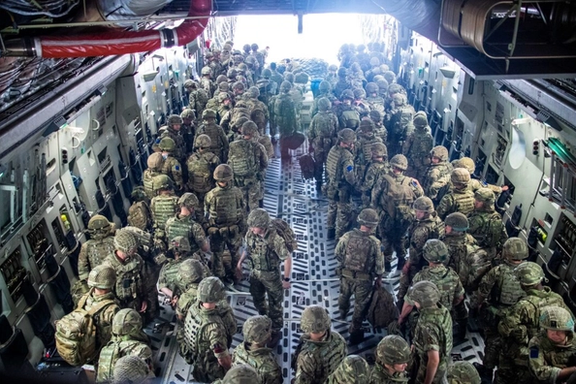 د امریکا د استازو جرګې جمهوري غوښتونکو په یو راپور بایډن د افغانستان په مساله کې ملامت کړ