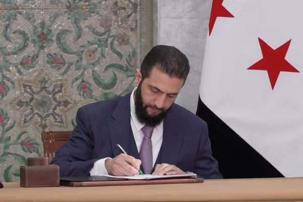 نماینده کانگرس امریکا: شرع برای ترامپ نامه نوشته و خواستار رابطه با اسرائیل است