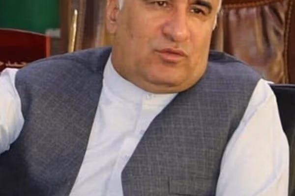 حلیم فدایي: د طالبانو مخالفین باید تر هر څه لومړی خپلمنځي اختلافونه پای ته ورسوي