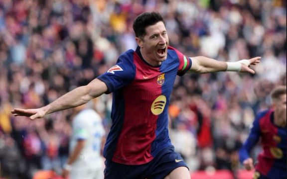 بارسلونا ١-٠ آلاوس؛ آبی اناریها با درخشش یامال و گلزنی لواندوفسکی به پیروزی رسیدند