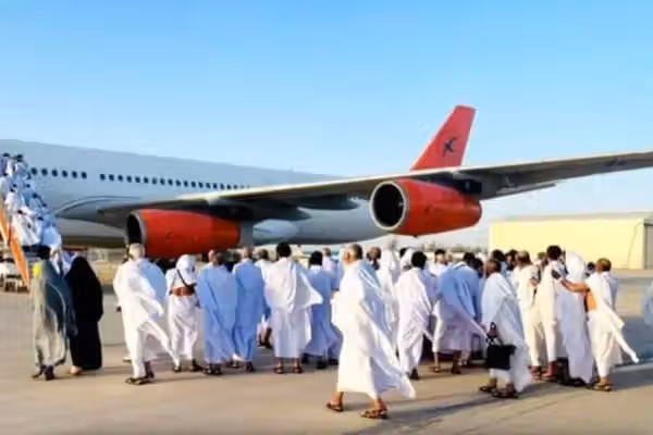 طالبان: د حج له لګښتونو پاتې ۹۶ میلیونه افغانۍ به حاجیانو ته بېرته ورکړو