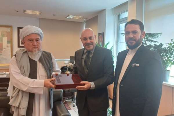 سفیر طالبان در انقره اعتبارنامه خود را به مقام وزارت خارجه ترکیه تحویل داد